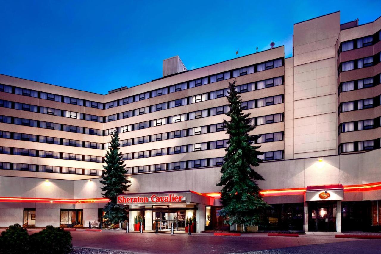 Sheraton Cavalier Calgary Hotel Kültér fotó